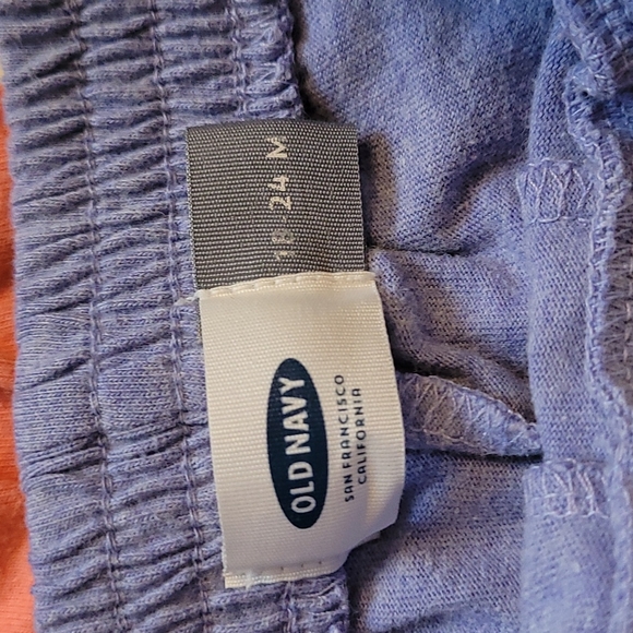 3 for $10! Old Navy Shorts - 2 pair 18-24 mo - Picture 2 of 6